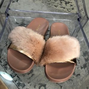 ALDO Slides Dusty Pink with Rose Gold & faux fur